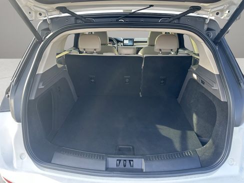 Used 2022 Lincoln Corsair AWD w/ Premium Package image 7