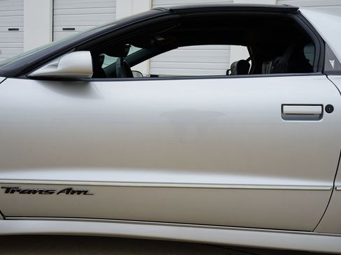 Used 2000 Pontiac Firebird Formula w/ Security Pkg image 33