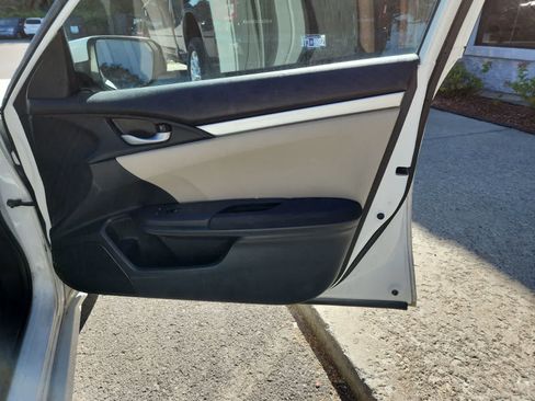 Used 2018 Honda Civic LX image 21
