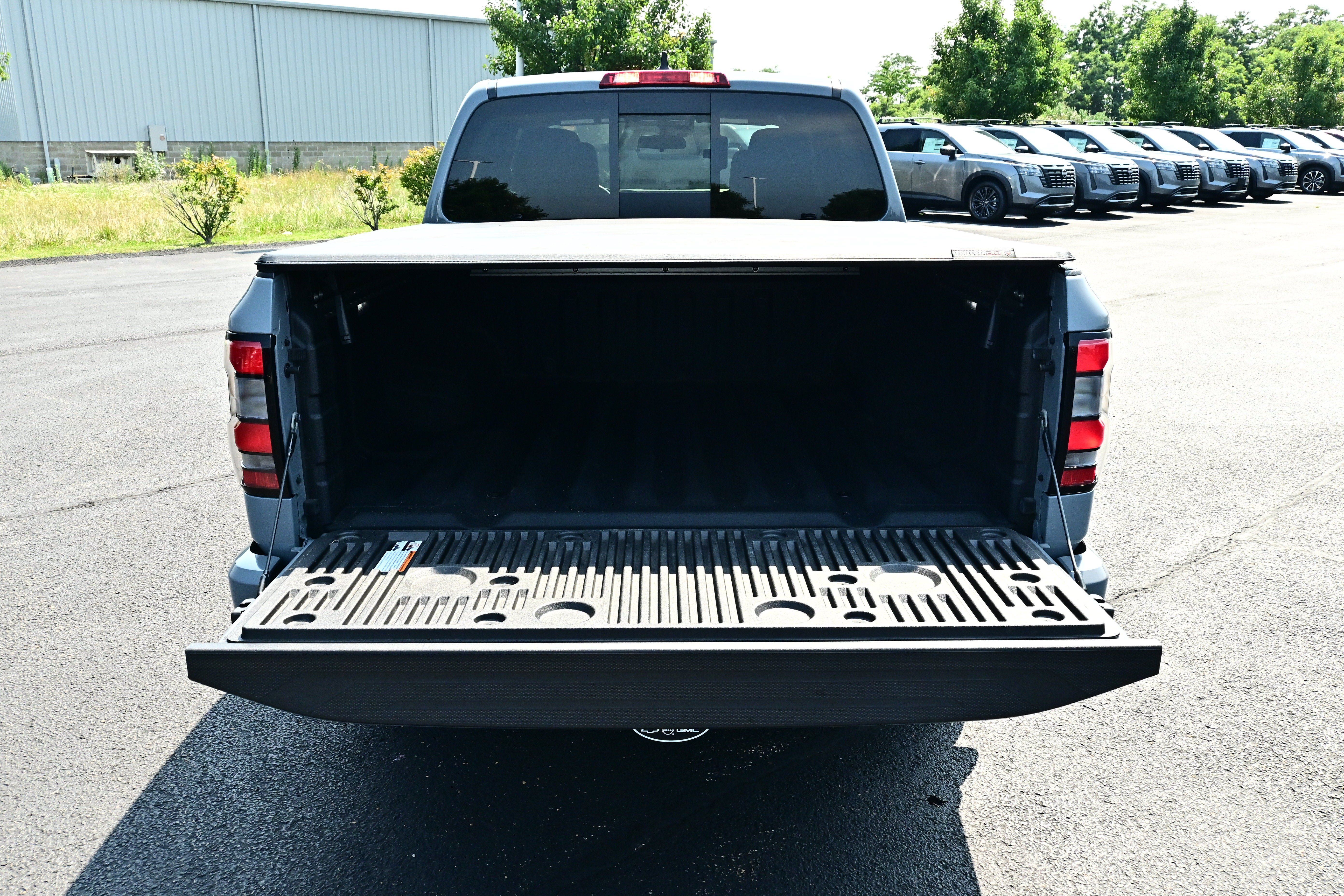 Certified 2024 Nissan Frontier PRO-4X w/ Pro Convenience Package AWD/4WD image 13