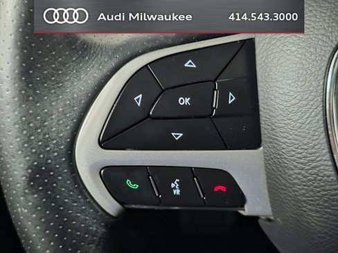 Used 2017 Dodge Durango R/T w/ Blacktop Package RWD image 32