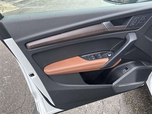 Used 2023 Audi Q5 2.0T Premium Plus image 20