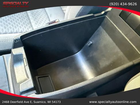 Used 2022 Ford Escape SE image 28