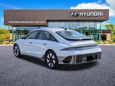 Certified 2024 Hyundai Ioniq 6 SE image 6