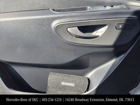 Used 2025 Mercedes-Benz Sprinter 2500 image 23