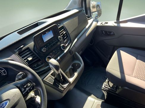 Used 2023 Ford Transit 250 Low Roof AWD w/ Exterior Upgrade Package image 15