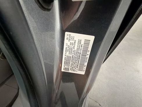 Used 2012 Honda Odyssey EX-L image 32