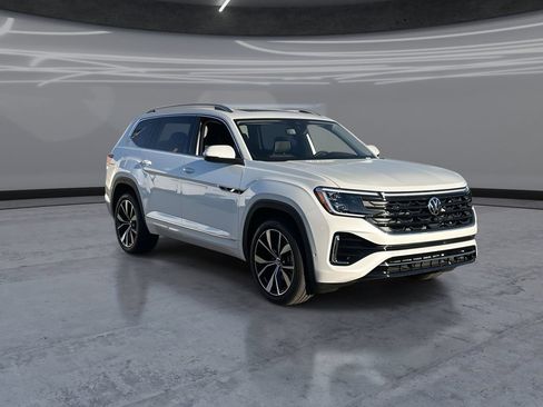 New 2026 Volkswagen Atlas SEL Premium R-Line AWD/4WD image 2