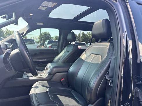 Used 2021 Ford Expedition Max Limited AWD/4WD image 2