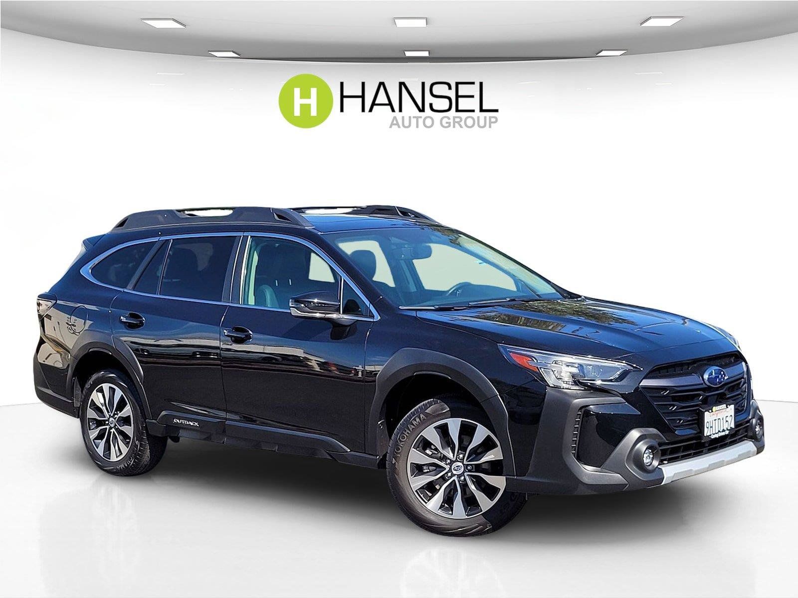 Certified 2023 Subaru Outback Limited AWD/4WD image 1