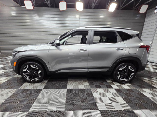 Used 2025 Kia Seltos SX AWD/4WD image 9