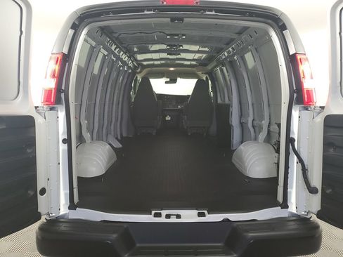 New 2025 Chevrolet Express 2500 Extended w/ Driver Convenience Package RWD image 31