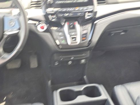 Used 2023 Honda Odyssey Touring image 17