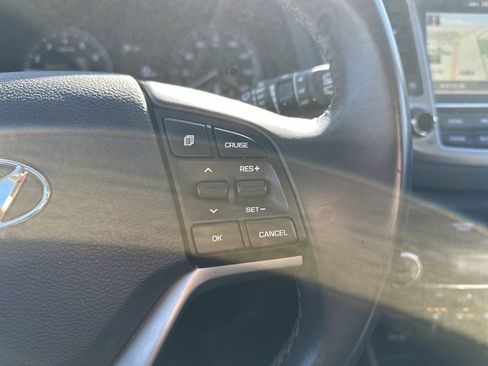 Used 2017 Hyundai Tucson Limited w/ Cargo Package image 19