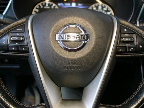 Used 2019 Nissan Maxima SL FWD image 21