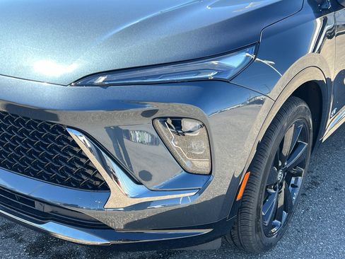 New 2026 Buick Envision Sport Touring image 9