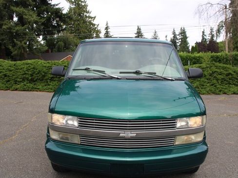 Used 1998 Chevrolet Astro LS RWD image 9