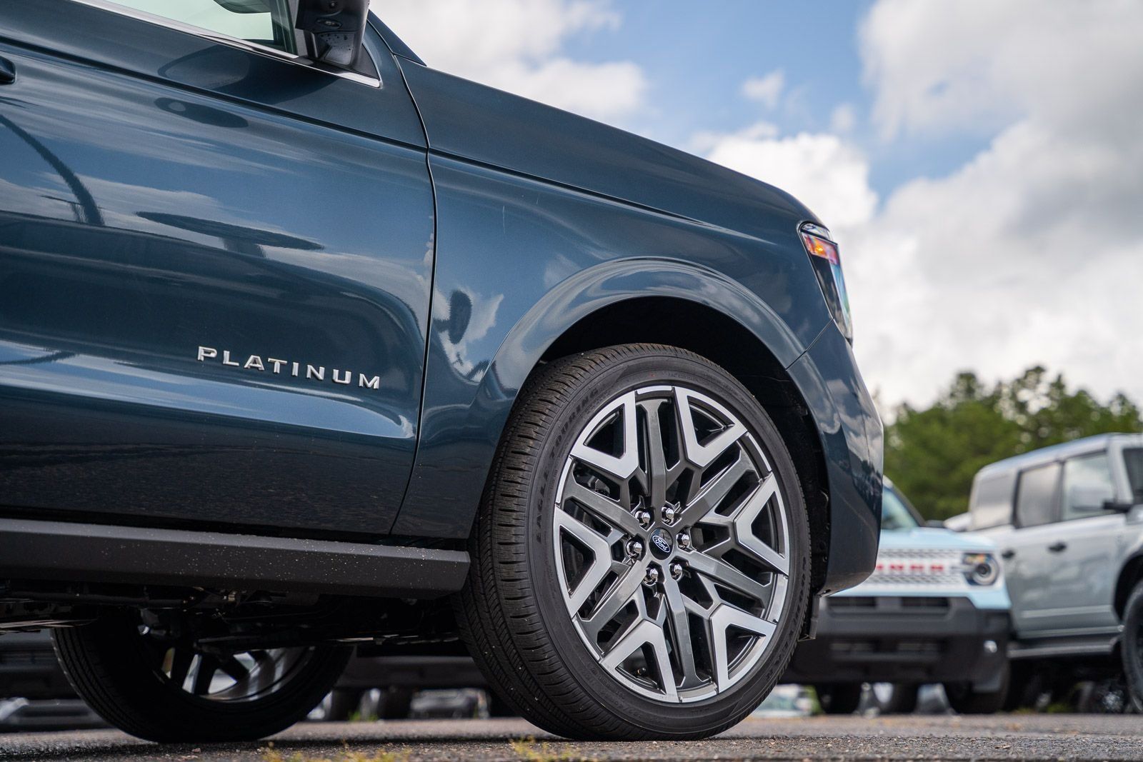New 2026 Ford Expedition Max Platinum w/ Platinum Ultimate Package AWD/4WD image 6