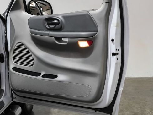 Used 2002 Ford F150 XLT RWD image 35