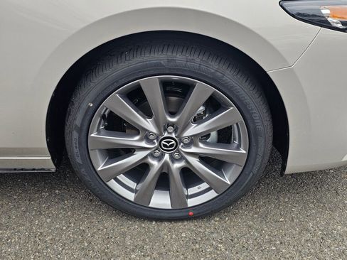 New 2026 MAZDA MAZDA3 2.5 S Sedan w/ Preferred Pkg FWD image 32