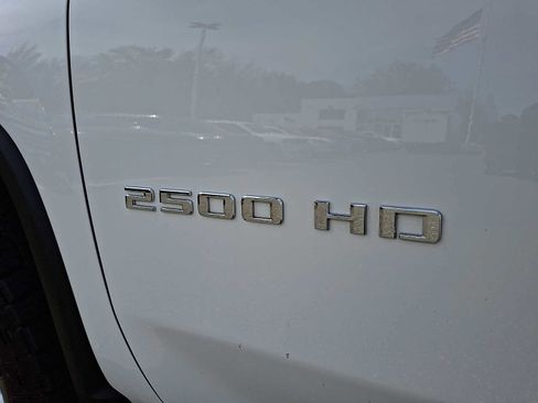 Used 2024 Chevrolet Silverado 2500 LT w/ All Star Edition AWD/4WD image 34