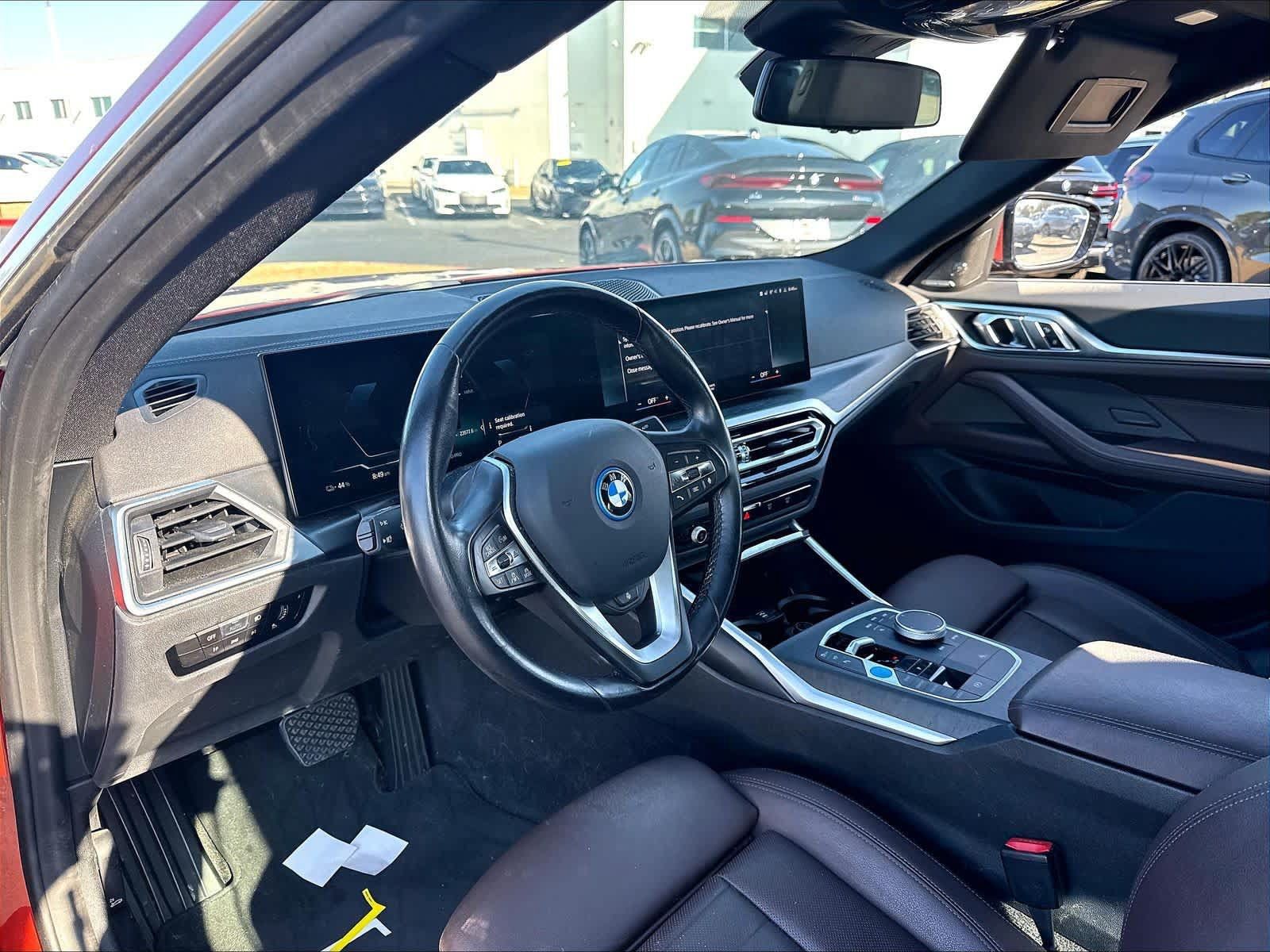 Used 2023 BMW i4 eDrive35 RWD image 17