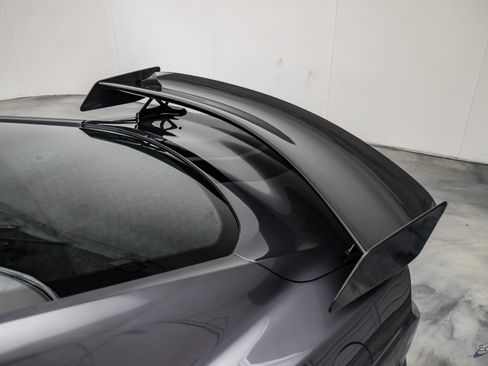 Used 2021 Ford Mustang Shelby GT500 w/ Carbon Fiber Track Pack RWD image 17