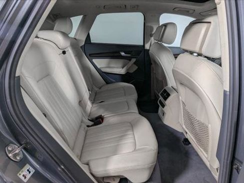 Used 2019 Audi Q5 2.0T Premium Plus AWD/4WD image 22