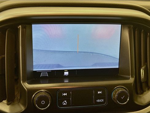 Used 2019 Chevrolet Colorado ZR2 image 23