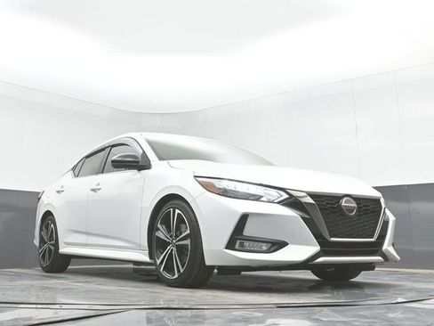 Used 2020 Nissan Sentra SR w/ Trunk Package FWD image 38