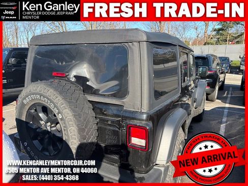 Used 2022 Jeep Wrangler Unlimited Sport image 10