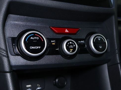 Used 2023 Subaru Crosstrek 2.0i image 29