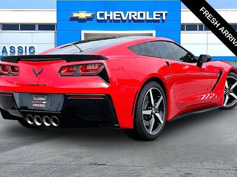 Used 2015 Chevrolet Corvette Stingray Coupe RWD image 18