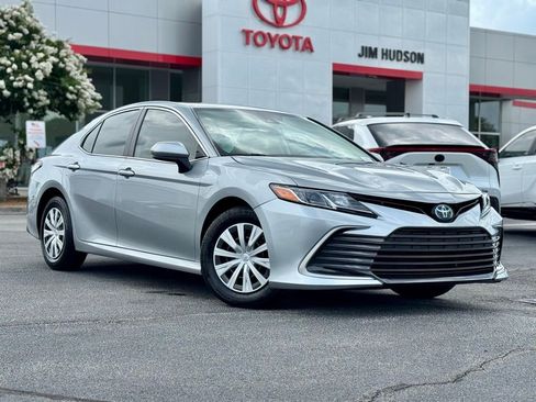 Used 2023 Toyota Camry LE FWD image 2