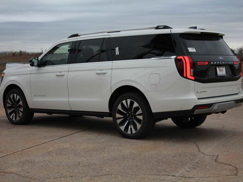 New 2025 Ford Expedition Max Platinum w/ Platinum Ultimate Package image 7
