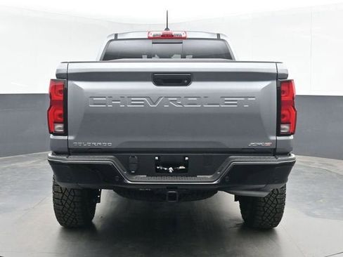 New 2026 Chevrolet Colorado ZR2 AWD/4WD image 13
