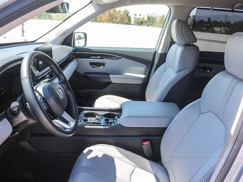 Certified 2024 Honda Pilot EX-L image 18