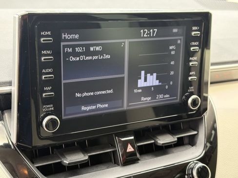 Used 2020 Toyota Corolla LE FWD image 20