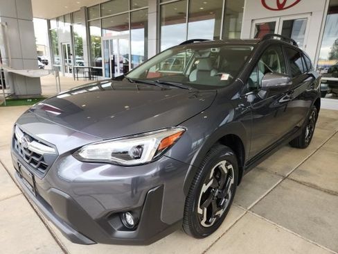 Used 2023 Subaru Crosstrek 2.5i Limited AWD/4WD image 6