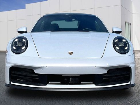 Used 2025 Porsche 911 Carrera RWD image 10