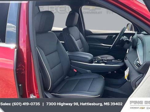 New 2026 Buick Enclave Preferred w/ LPO, Floor Liner Package image 6