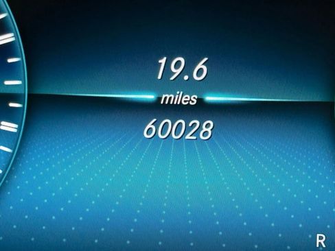 Used 2020 Mercedes-Benz GLC 43 AMG 4MATIC SUV image 19