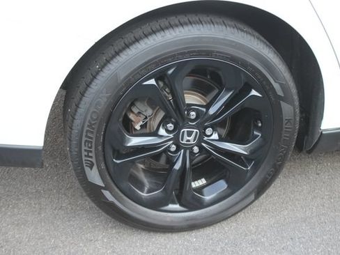 Used 2025 Honda Accord SE image 32