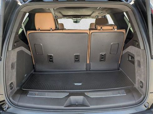 Used 2023 Cadillac Escalade Sport AWD/4WD image 6