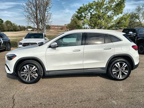 Certified 2025 Mercedes-Benz GLA 250 image 5