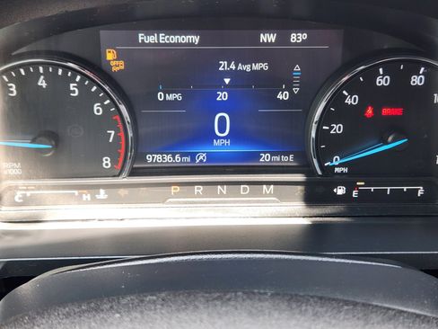 Used 2020 Ford Explorer XLT w/ Equipment Group 202A RWD image 14