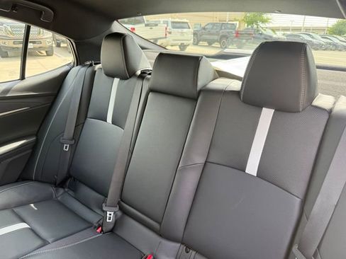 Used 2026 Toyota Camry SE w/ Convenience Package AWD/4WD image 30