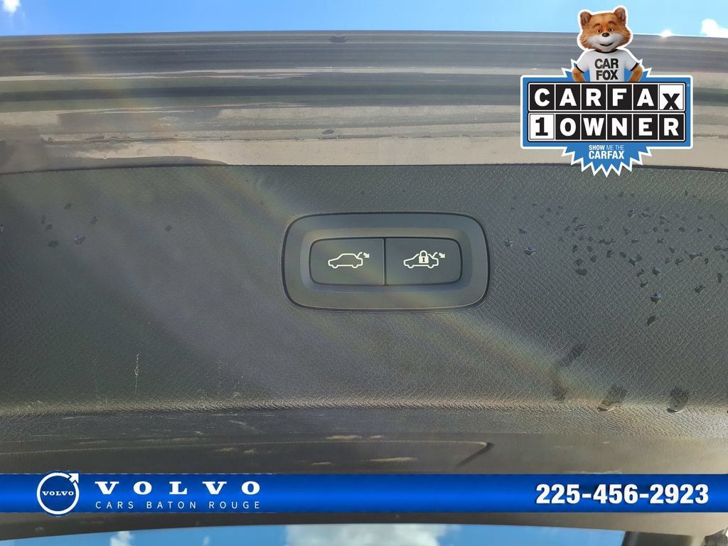 Certified 2024 Volvo XC90 B6 Ultimate w/ Protection Package Premier AWD/4WD image 13