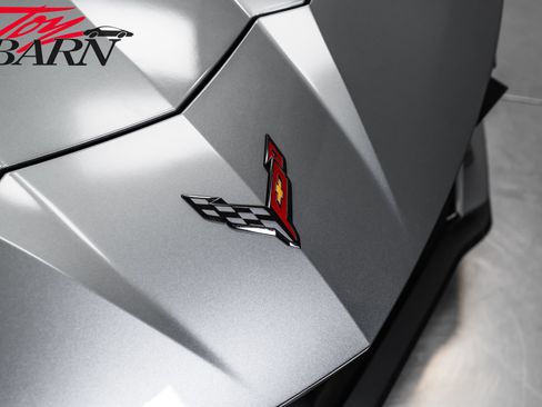 Used 2023 Chevrolet Corvette Stingray Preferred Cpe w/ Z51 Performance Package RWD image 17