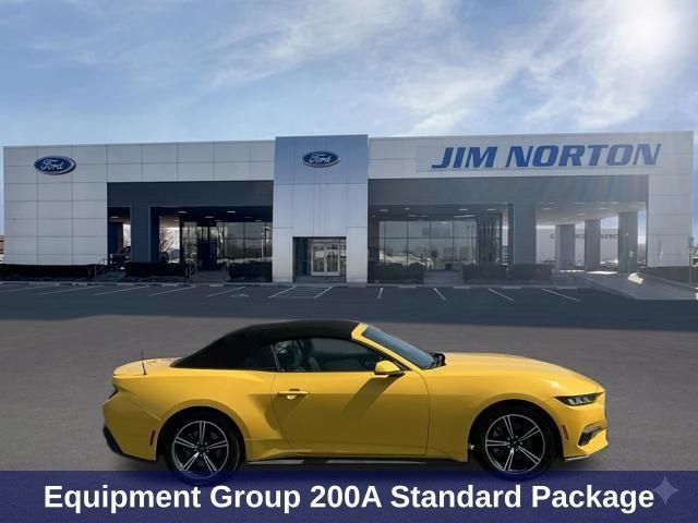 Used 2024 Ford Mustang Premium RWD image 3